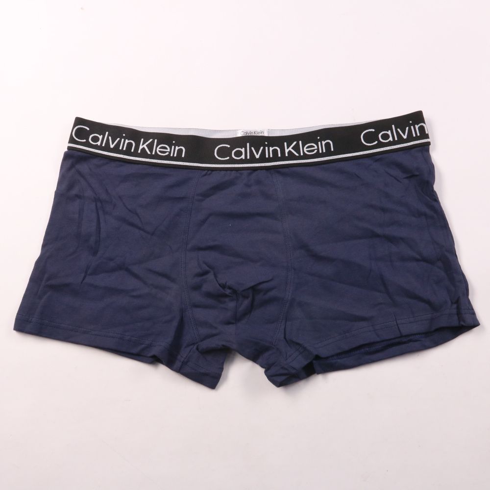 трусы Calvin Klein