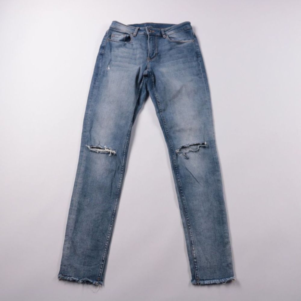 джинсы Divided