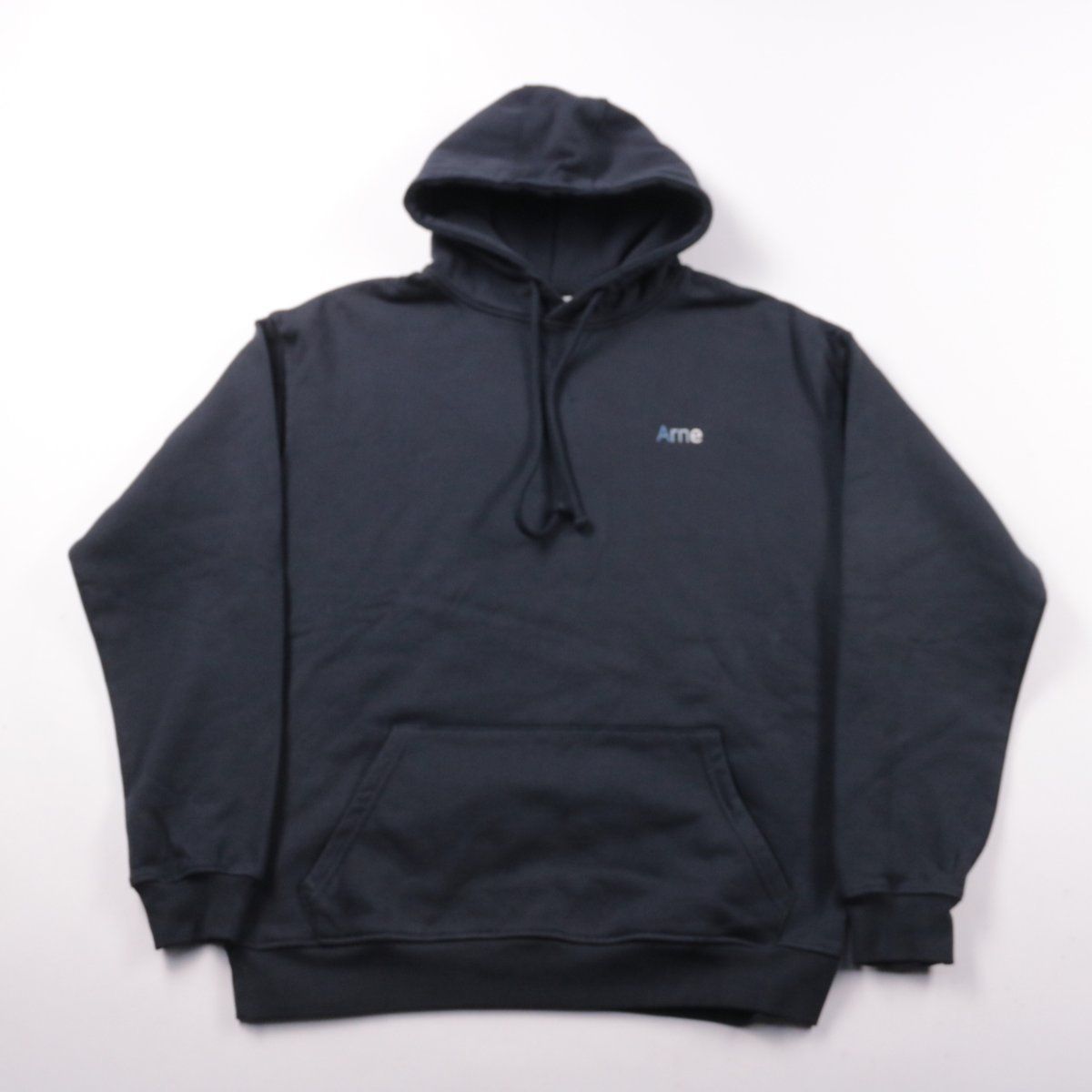 худи Arne