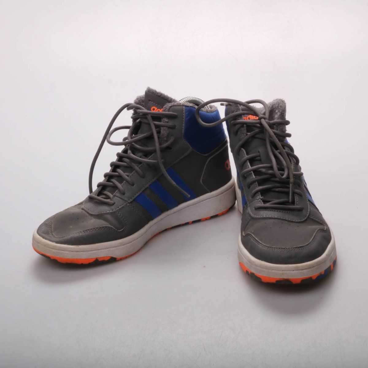 кроссовки Adidas