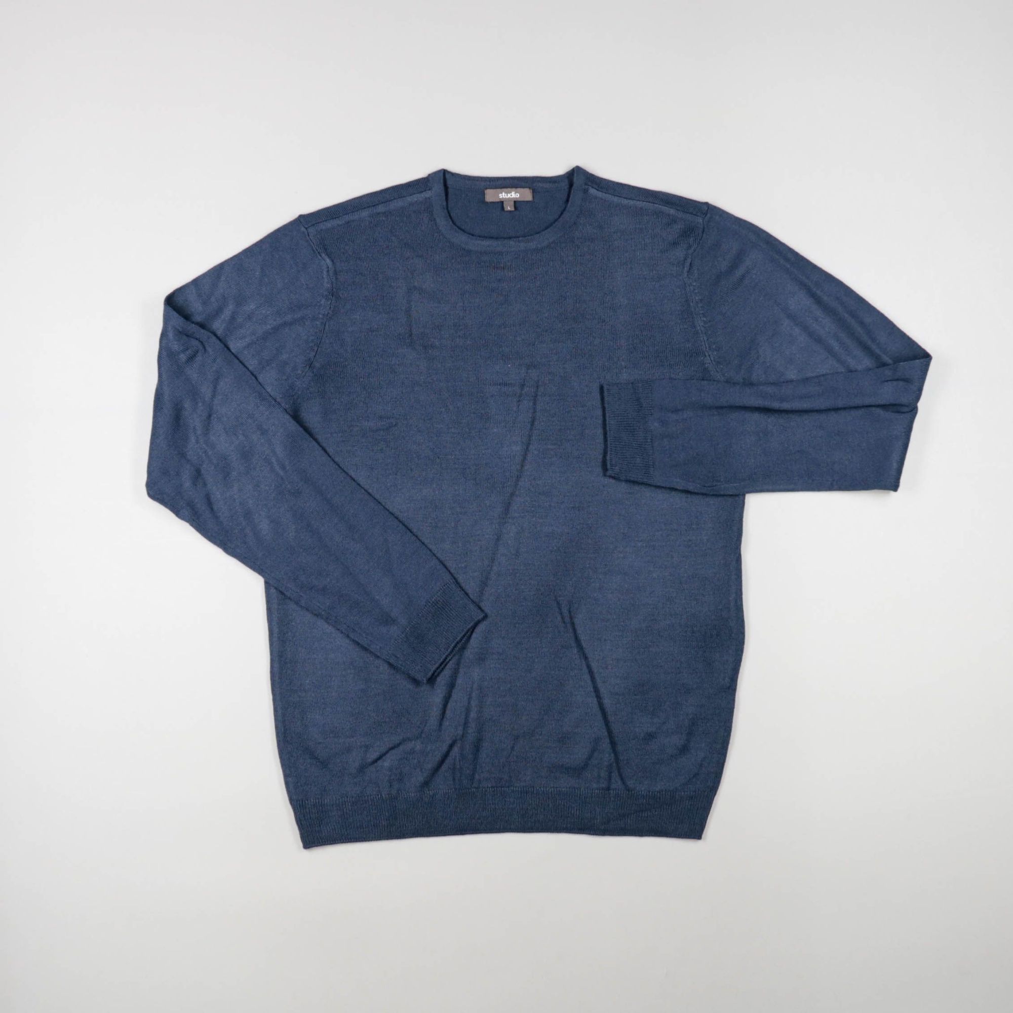 джемпер Studio