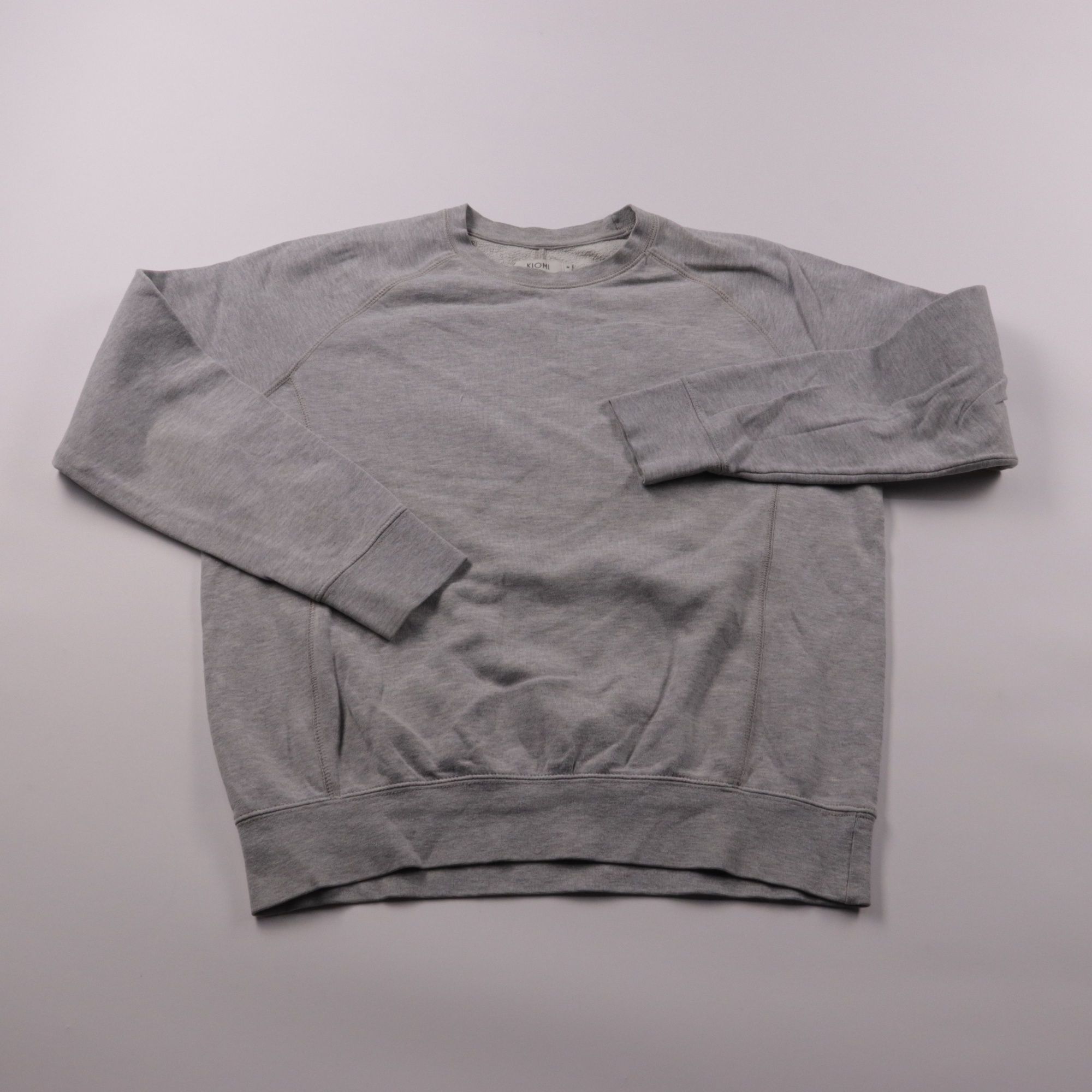 свитшот Kiomi