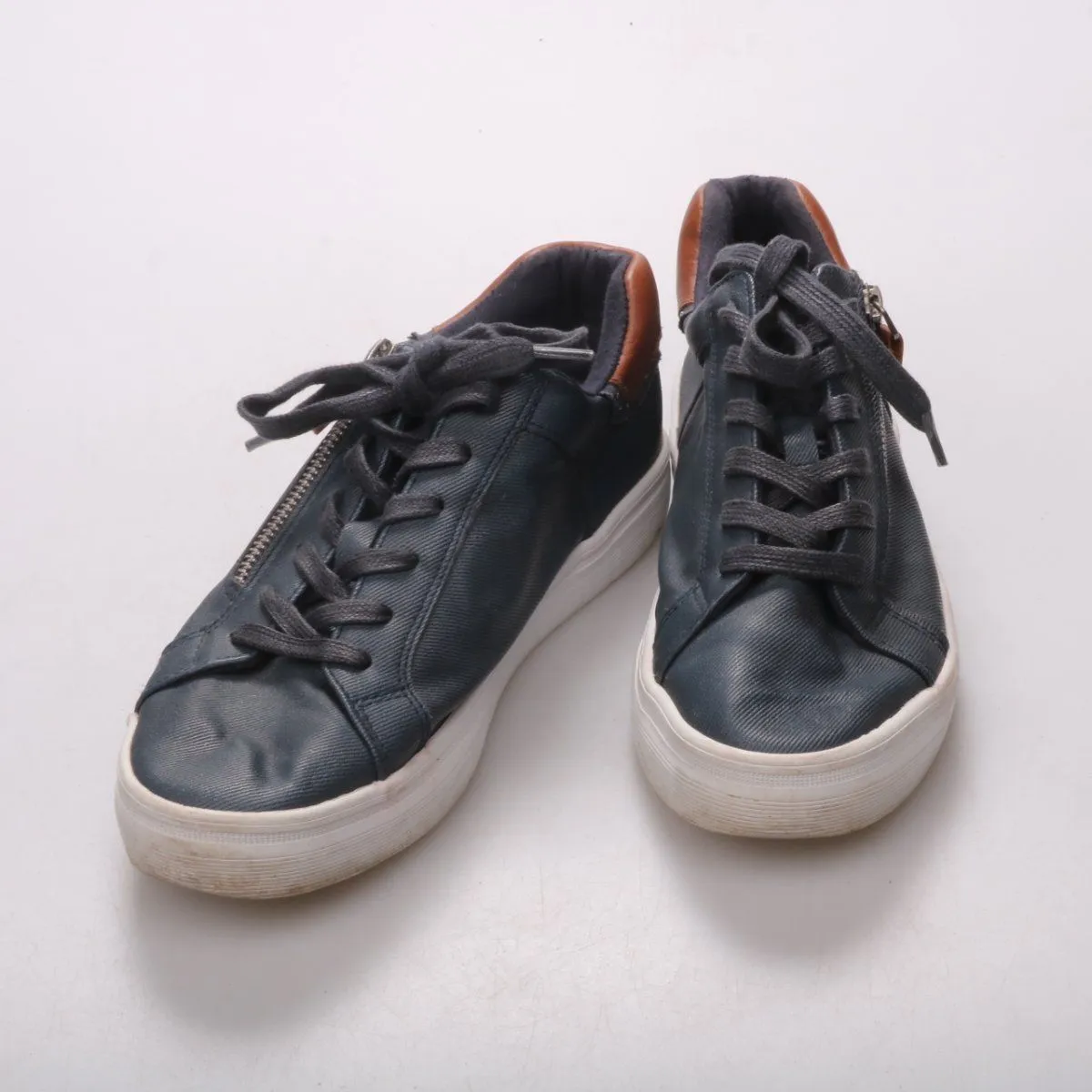 кроссовки Graceland