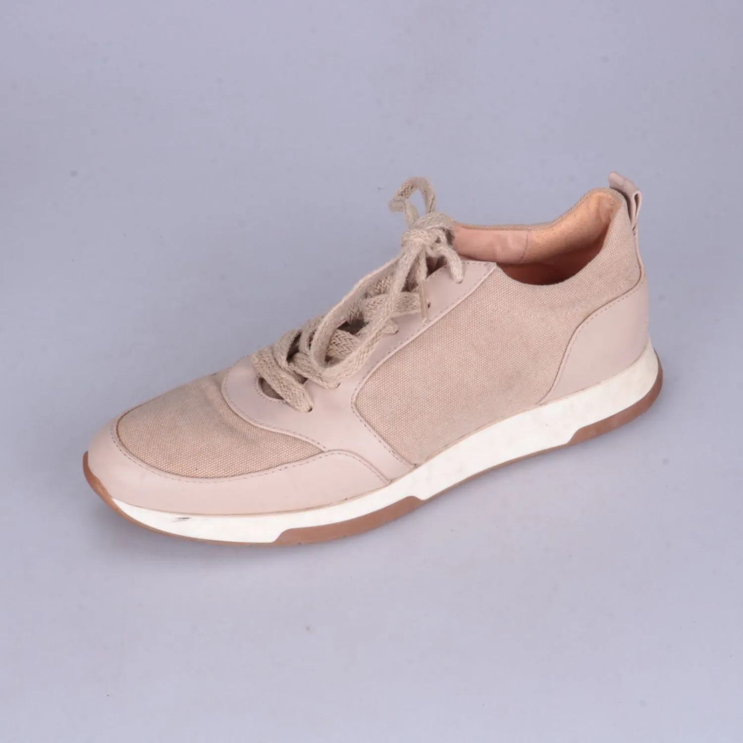 кроссовки Aerosoles