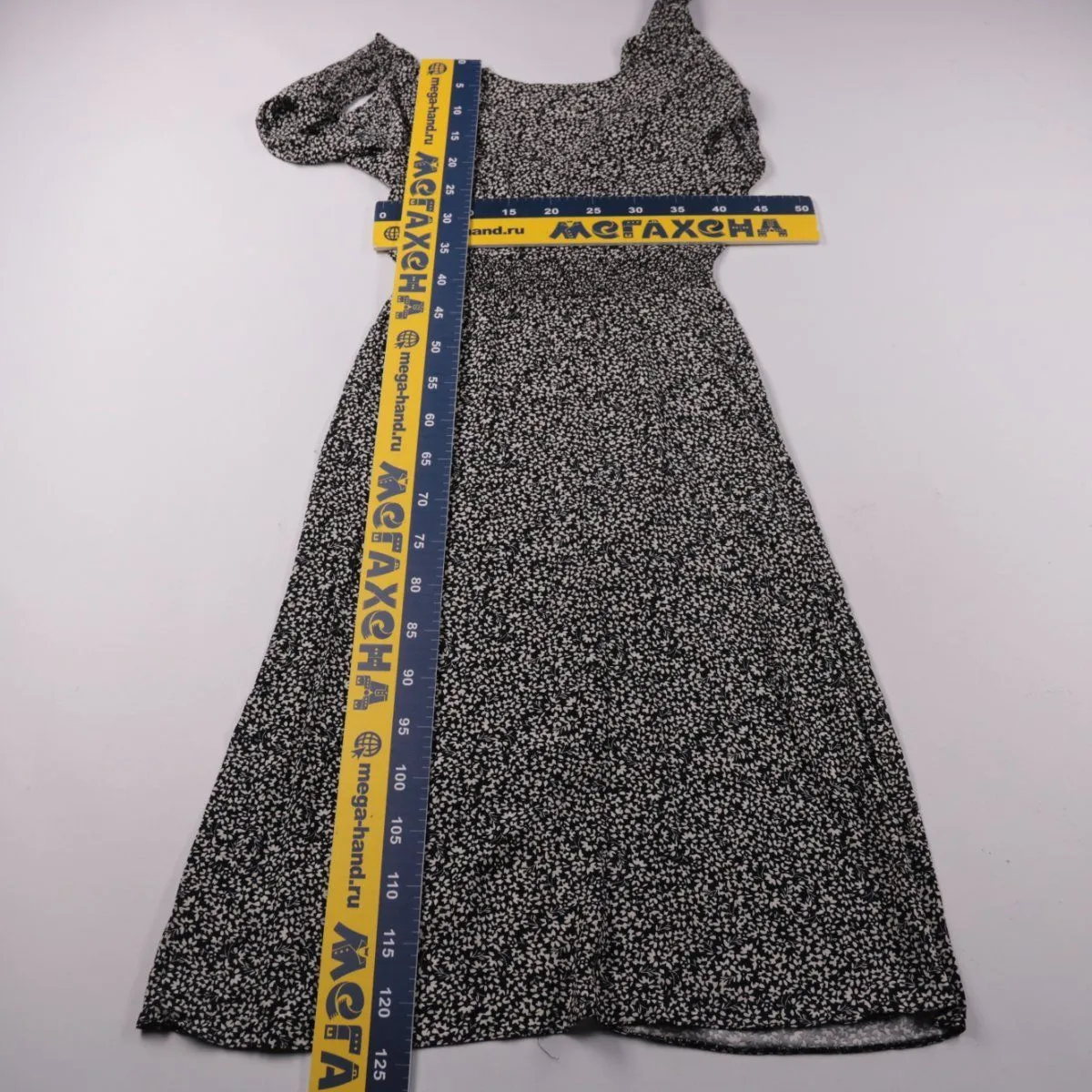 платье Friends Like These