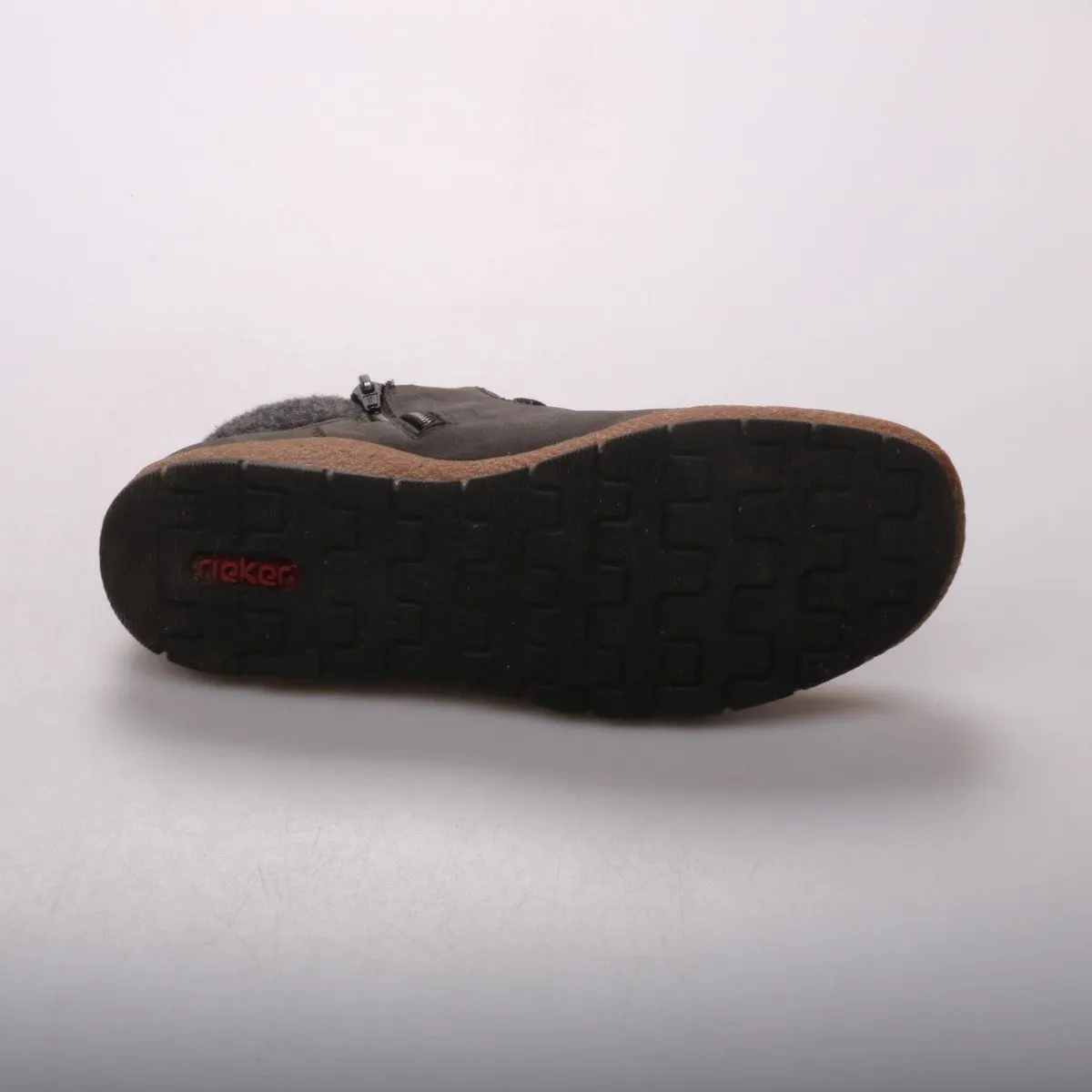 ботинки Rieker