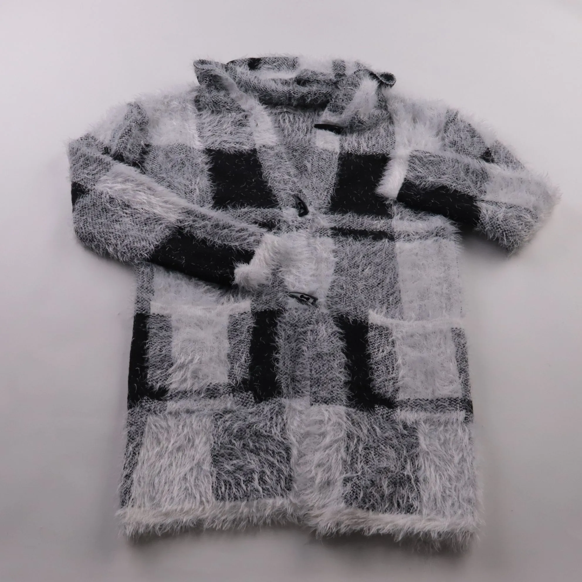 кардиган Red Queen