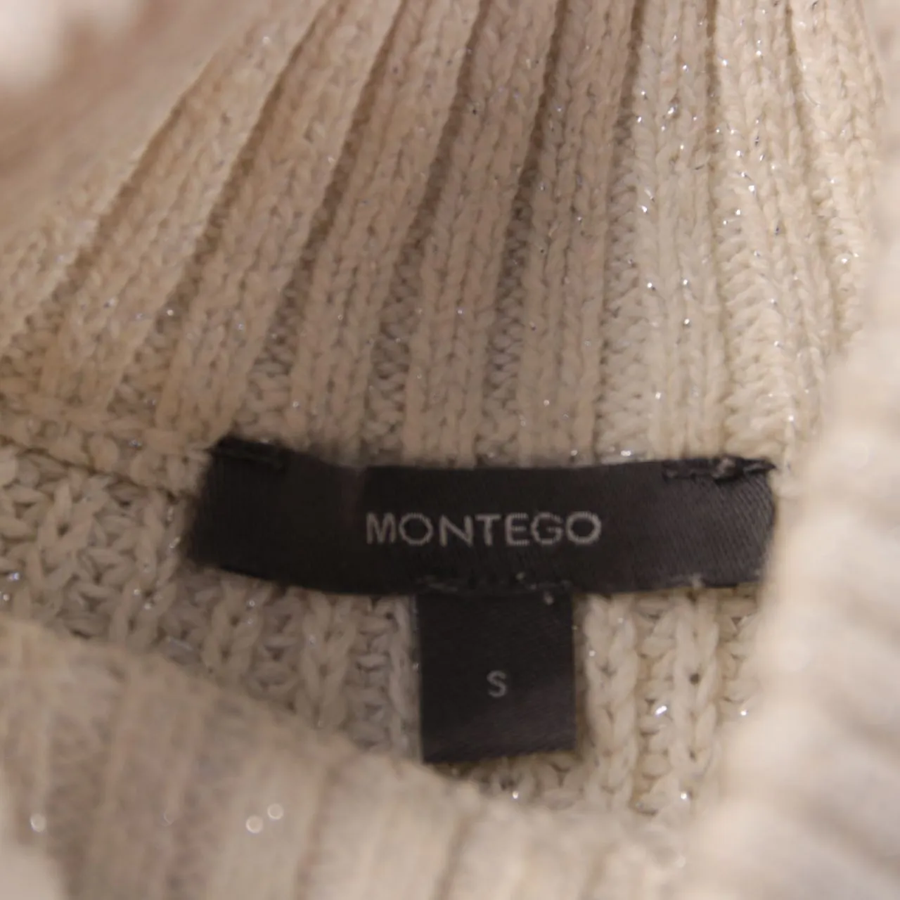 свитер Montego